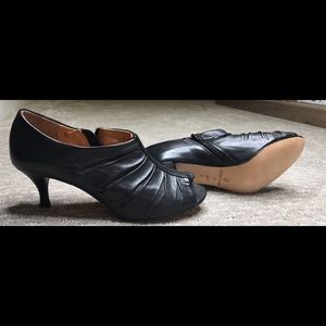 Corso Como Booties/Heels- Size 8